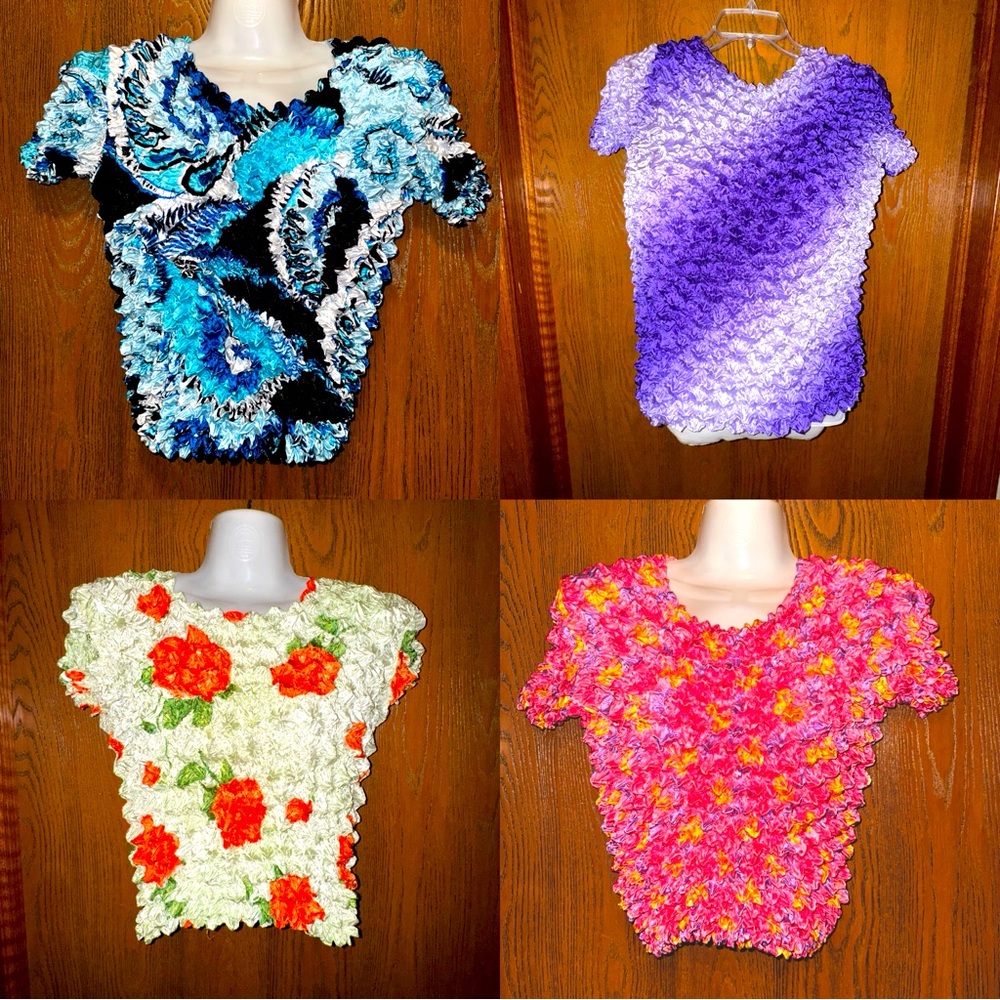 Lot of 4 Women’s Puffy-Popcorn Stretchy short sleeved tops various colors Sm-Med